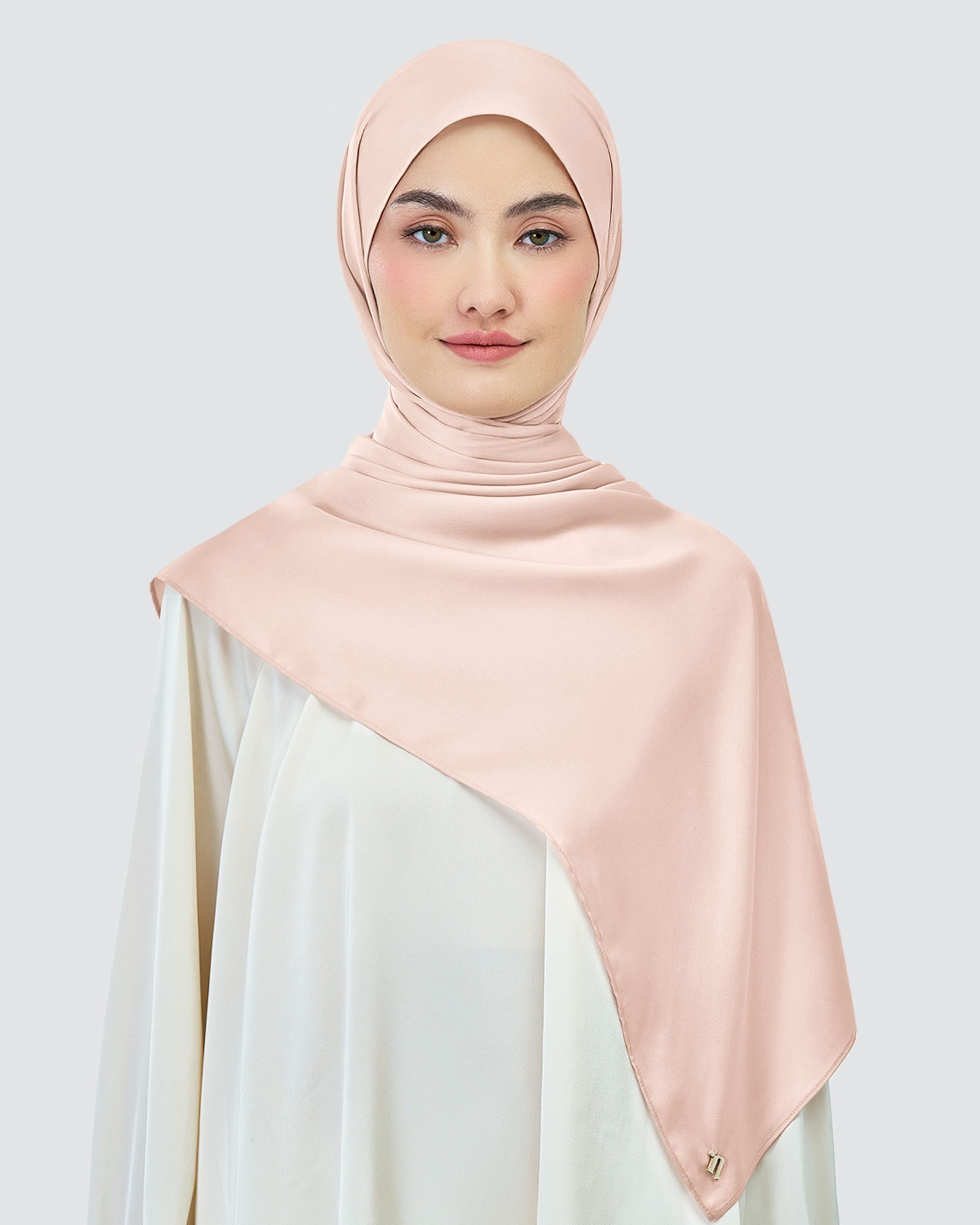 AMAYA SATIN SHAWL - LOTUS