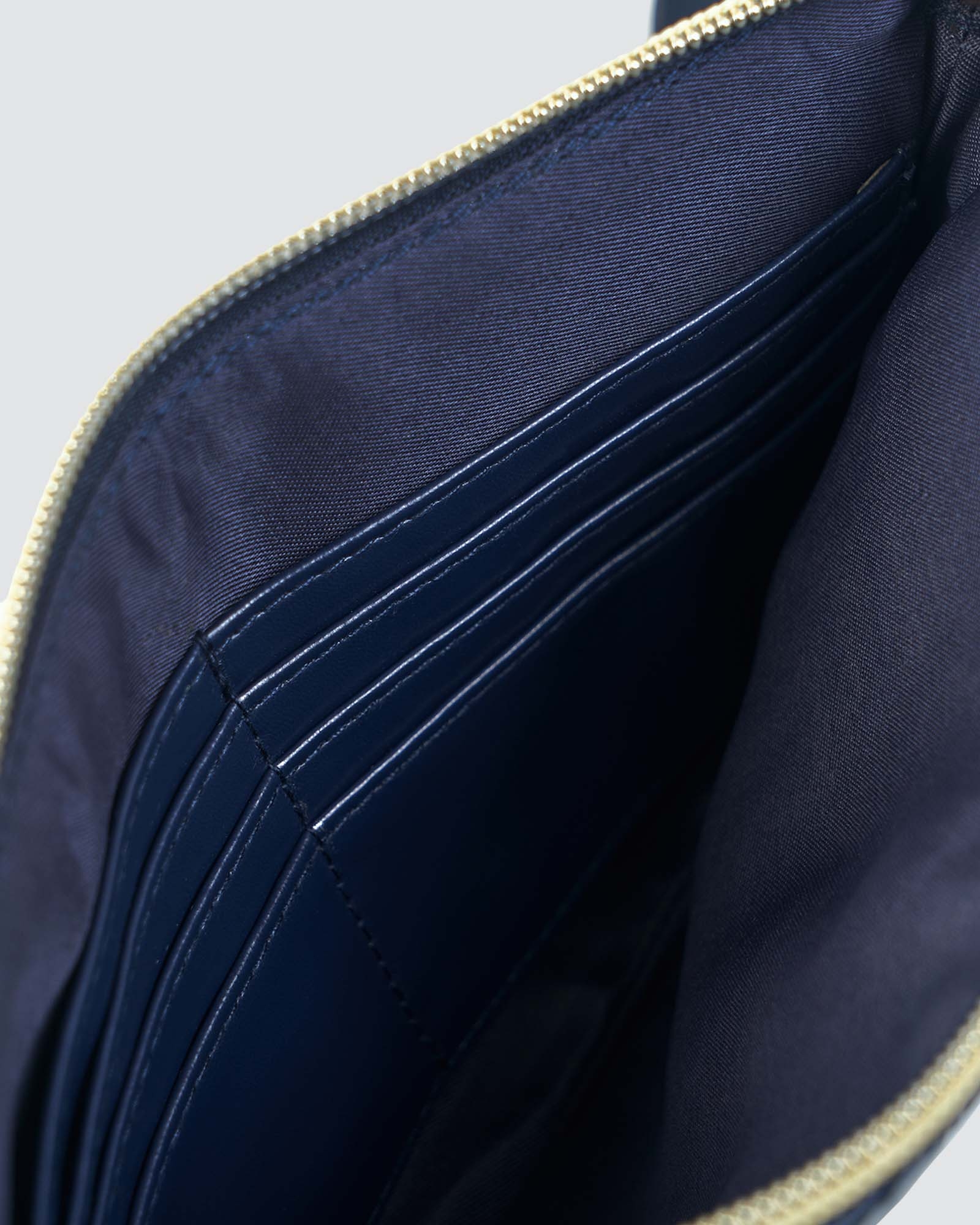 THE CHLOE WRISTLET - SPACE BLUE