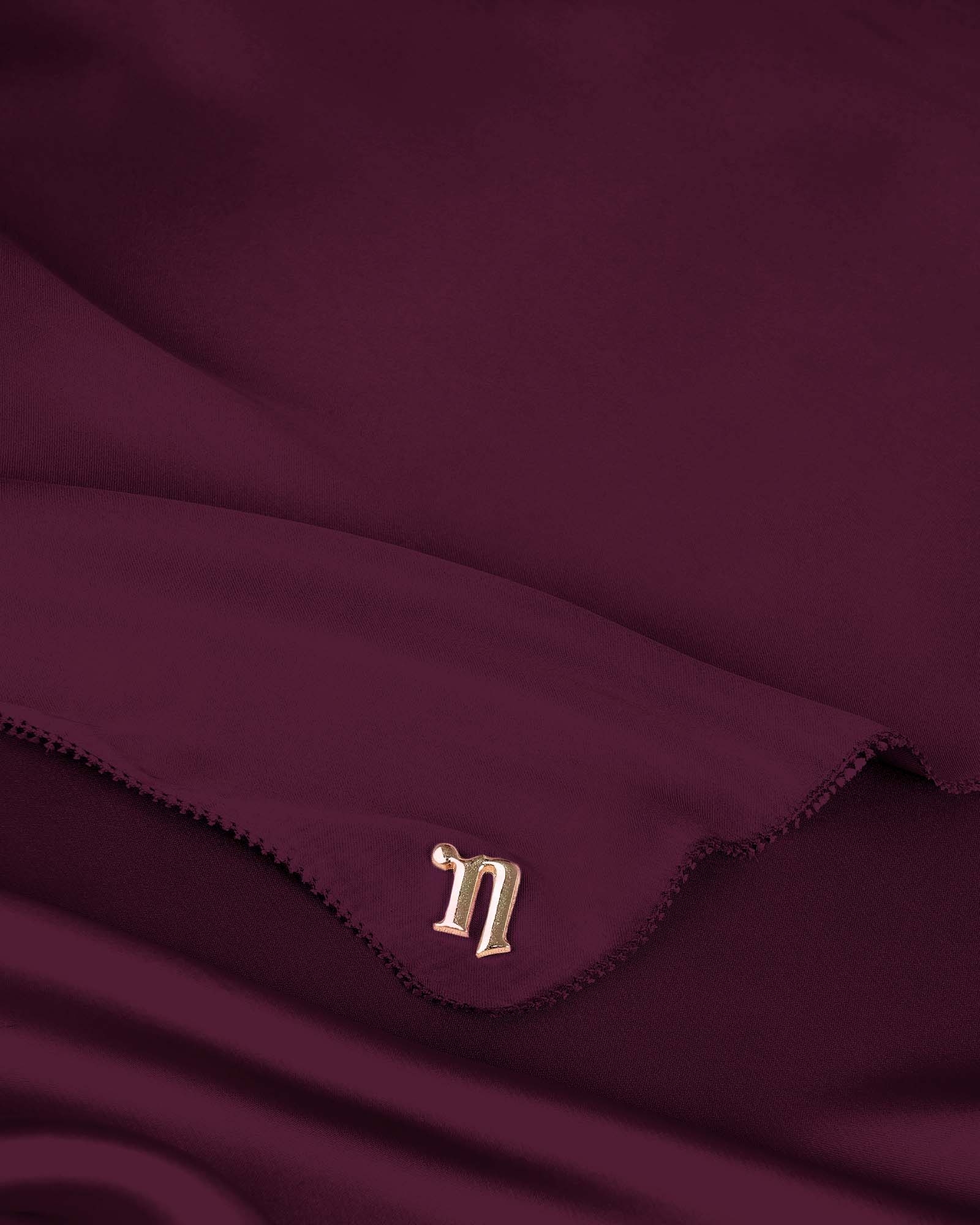 EILA SATIN SHAWL - MAGENTA