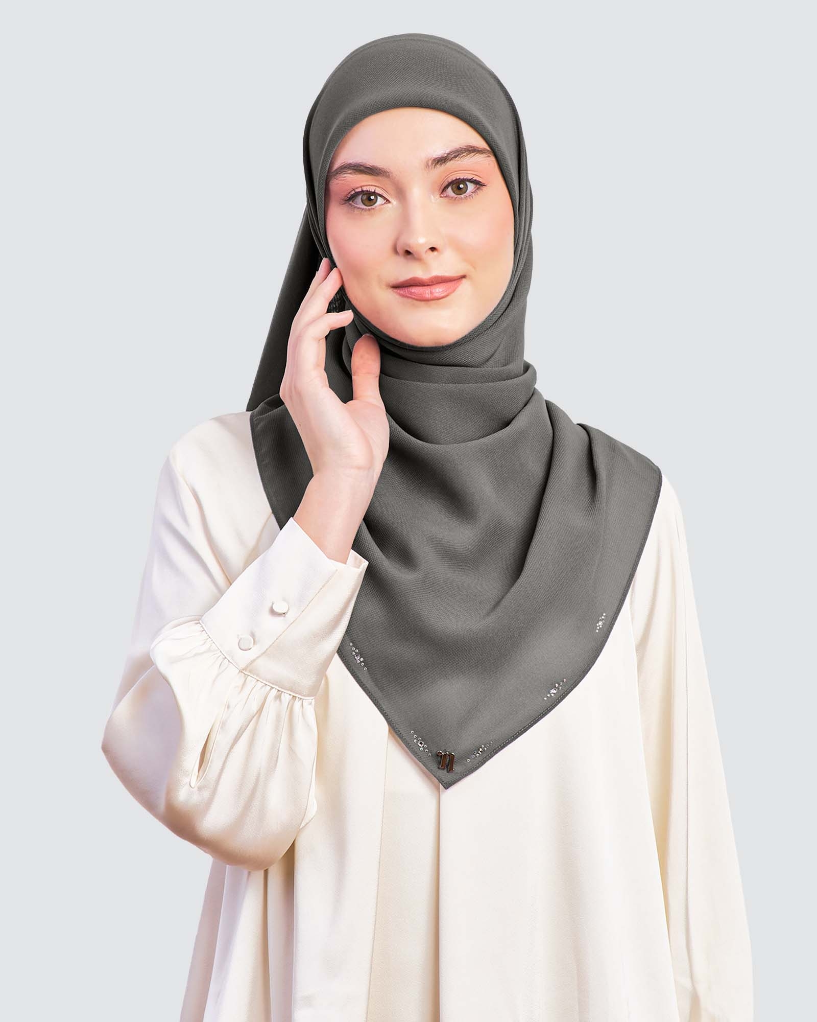 LADY YASMINE WOOL CHIFFON SQUARE - METAL GREY