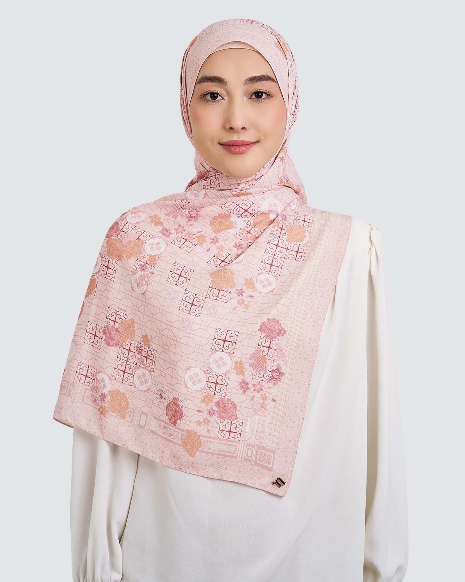 NAELOFAR X INSIDE SCOOP SHAWL - AIS BATU CAMPUR