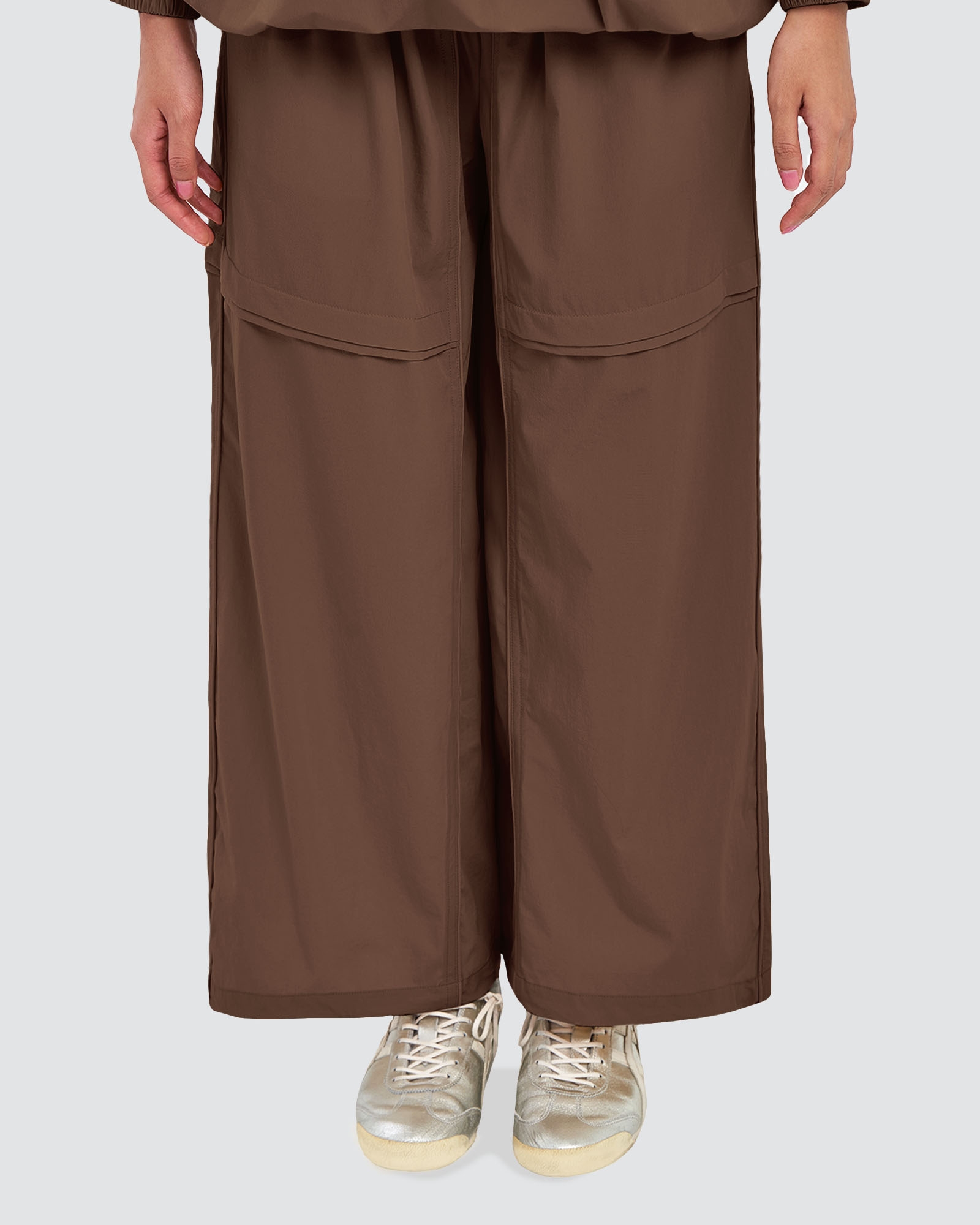 nPOWER DRAWSTRING PANTS - MOCHA