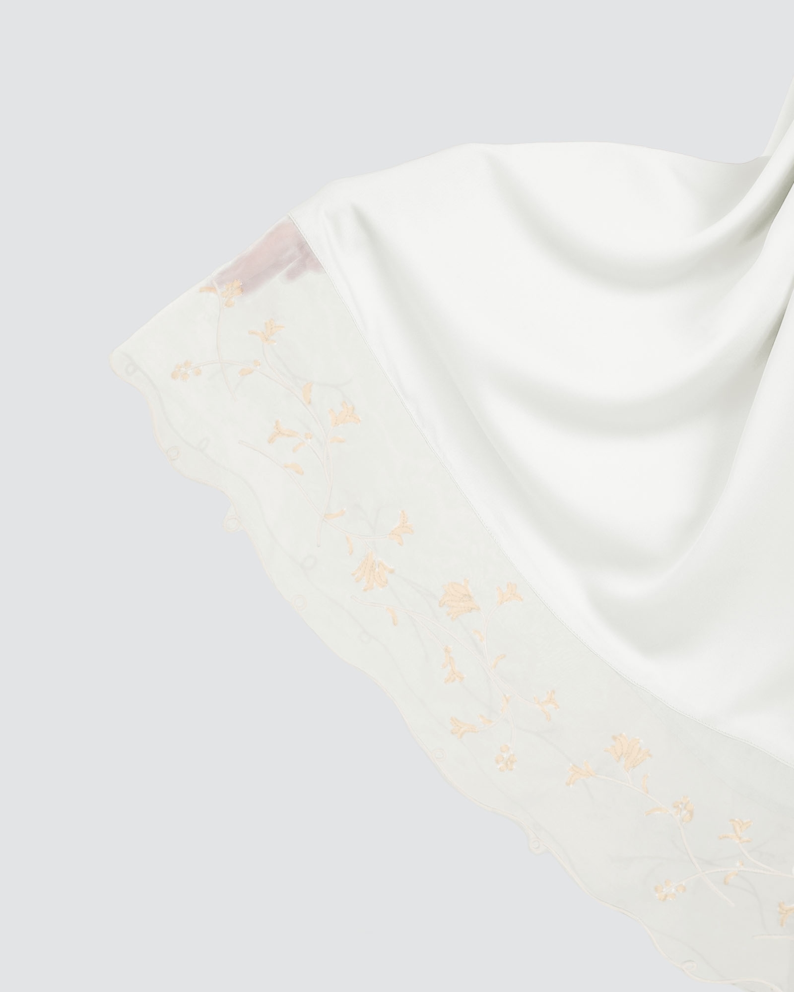 SALWA TELEKUNG - WHITE