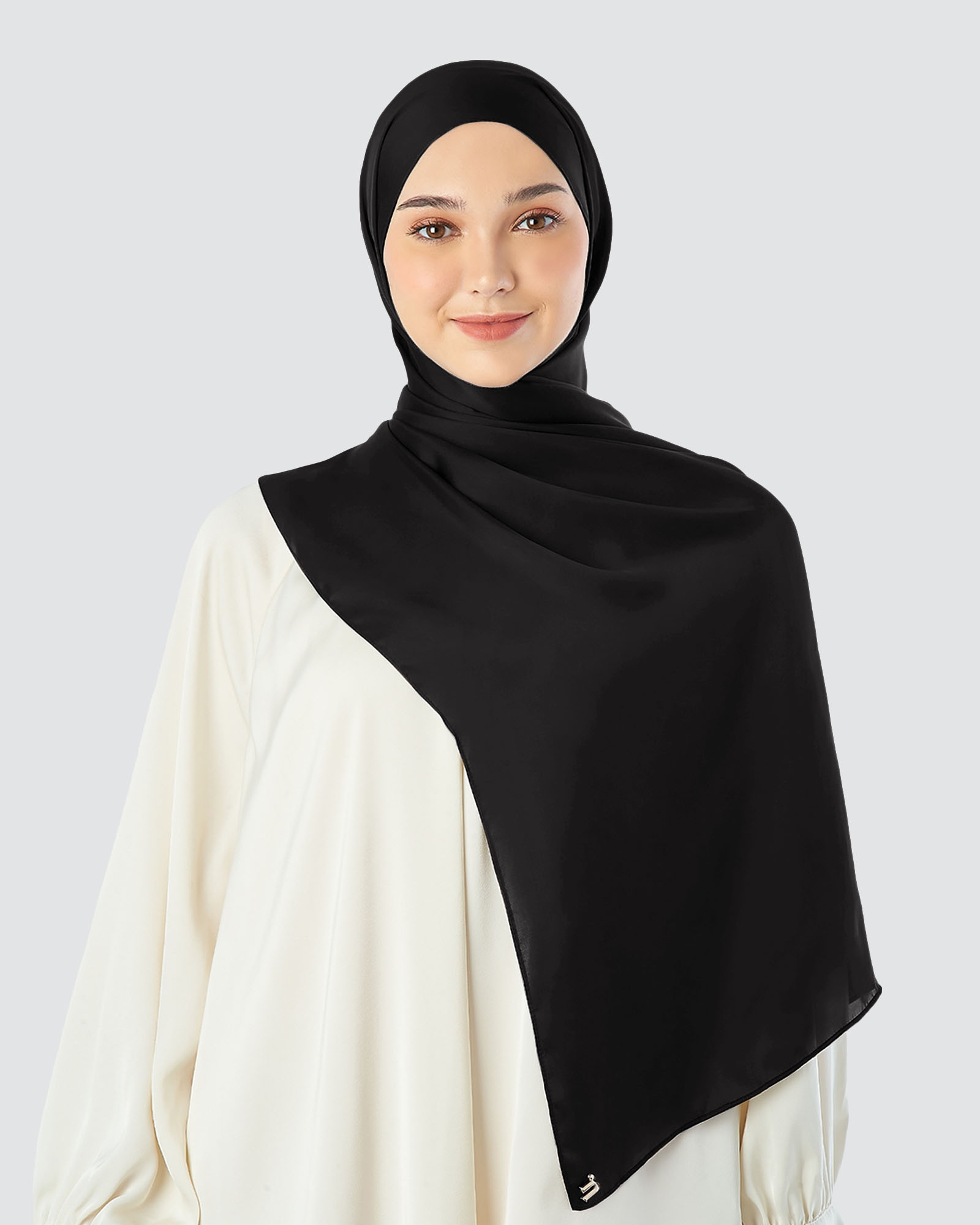 SATIN SHAWL - JET BLACK
