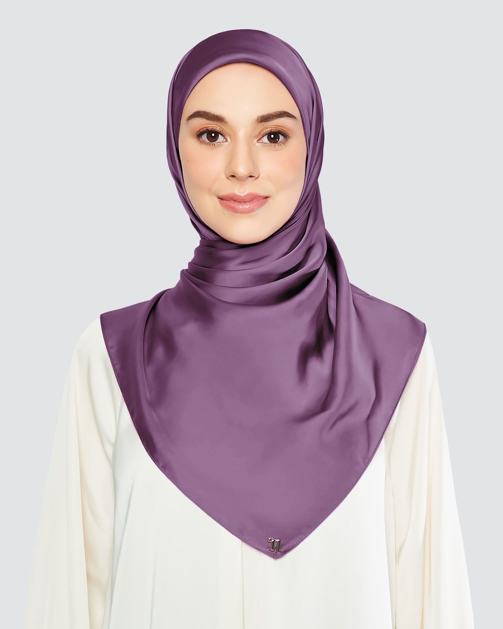 SATIN SQUARE - PURPLE