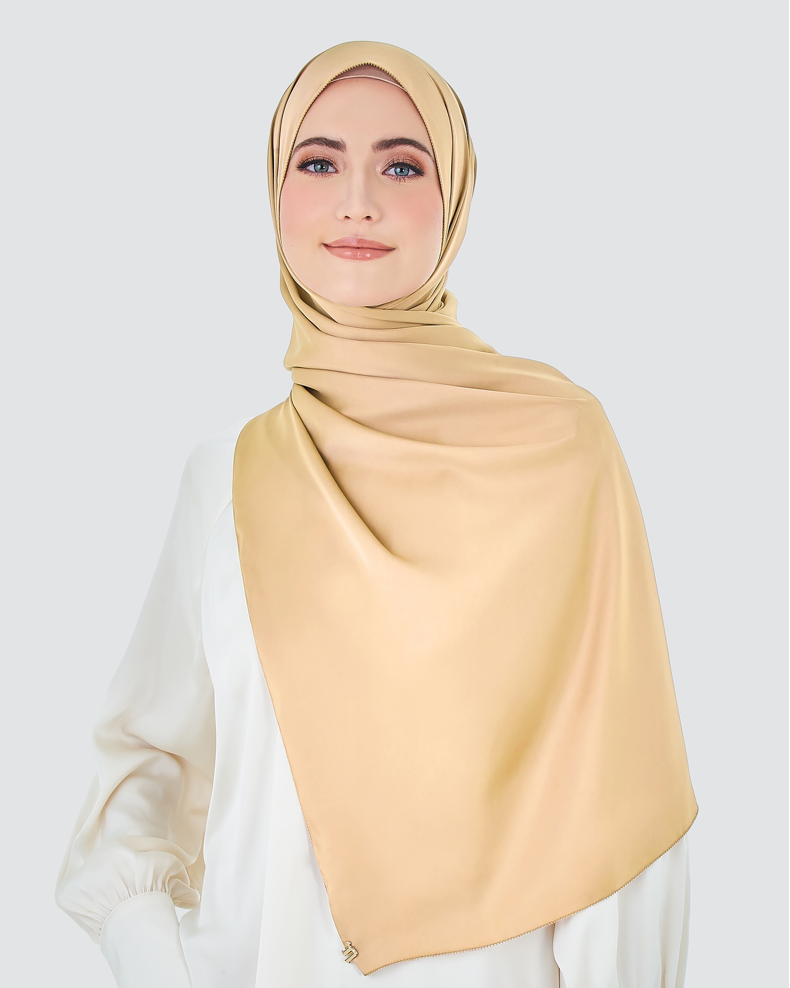 EILA SATIN SHAWL - TOASTED ALMOND