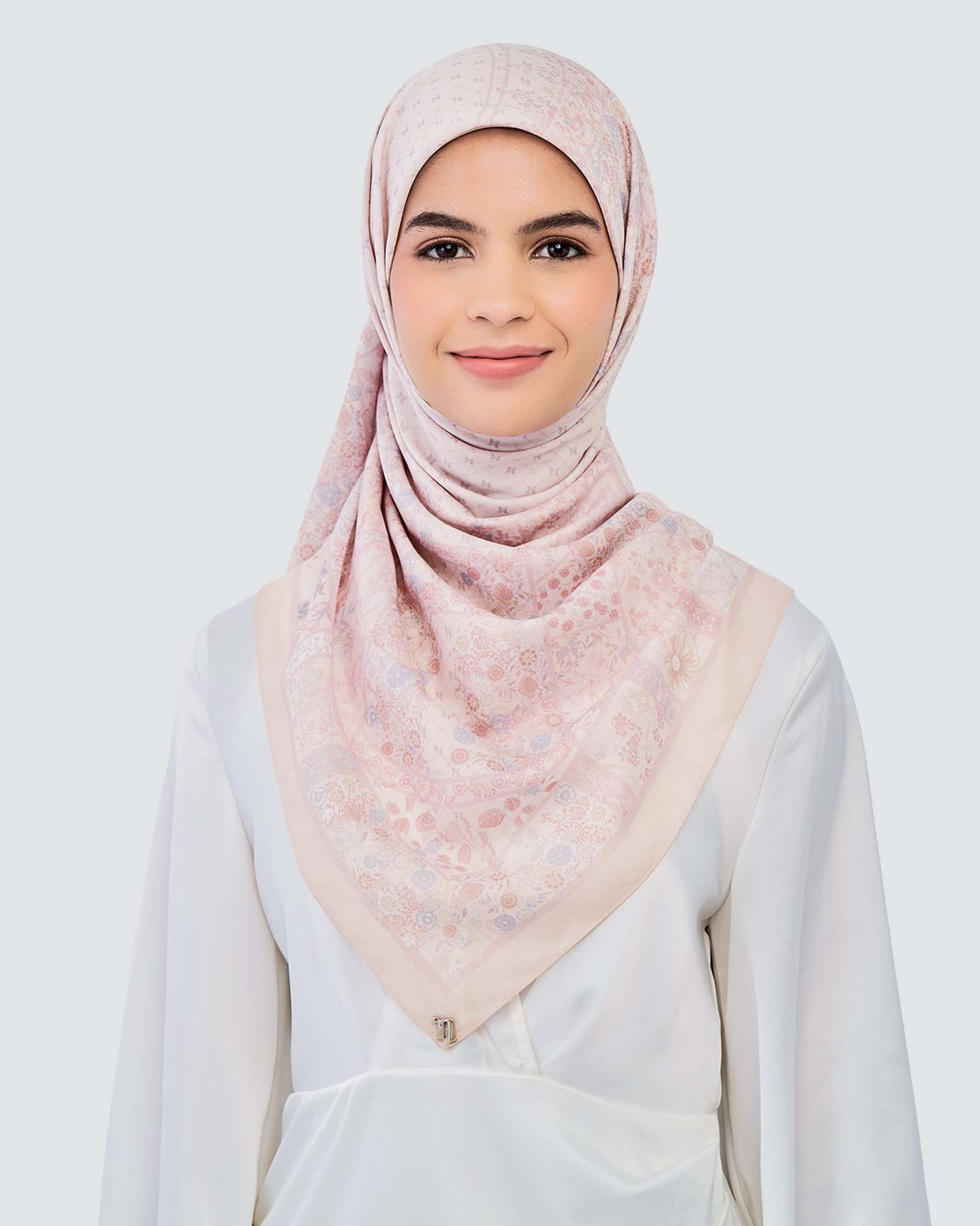 THE GARDEN CHÂTEAU SQUARE - MIEL ROSE