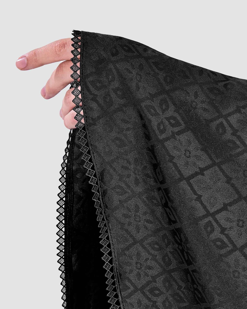 Image of AAFIYAH TELEKUNG - BLACK