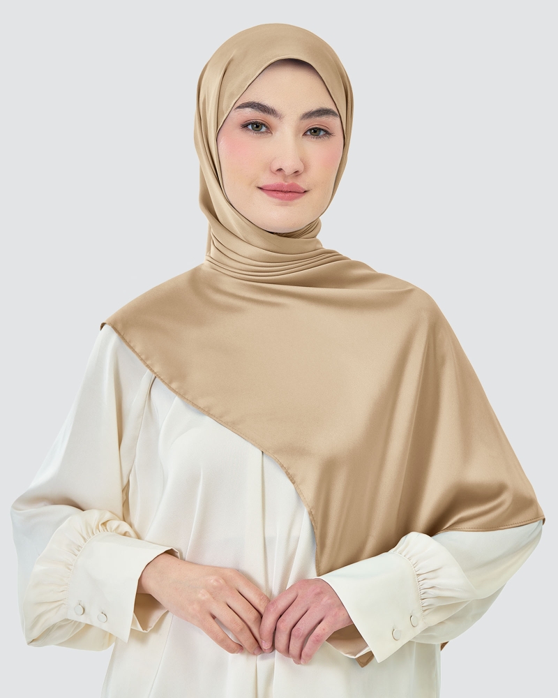 Image of AMAYA SATIN SHAWL - BRUSH