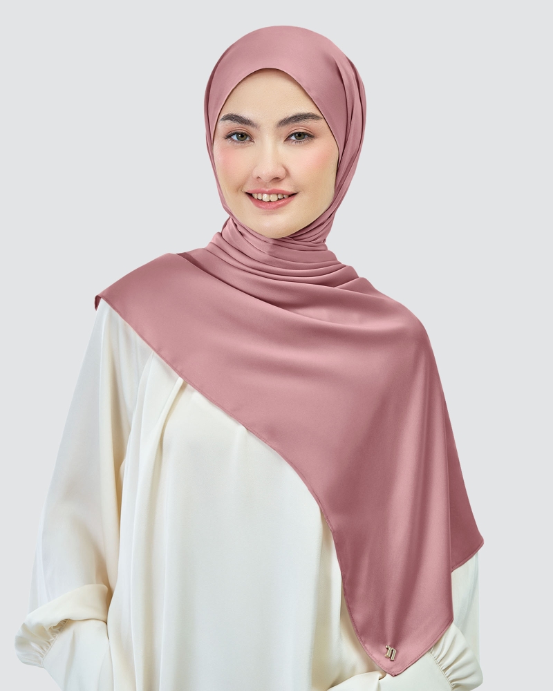 Image of AMAYA SATIN SHAWL - NOSTALGIA ROSE