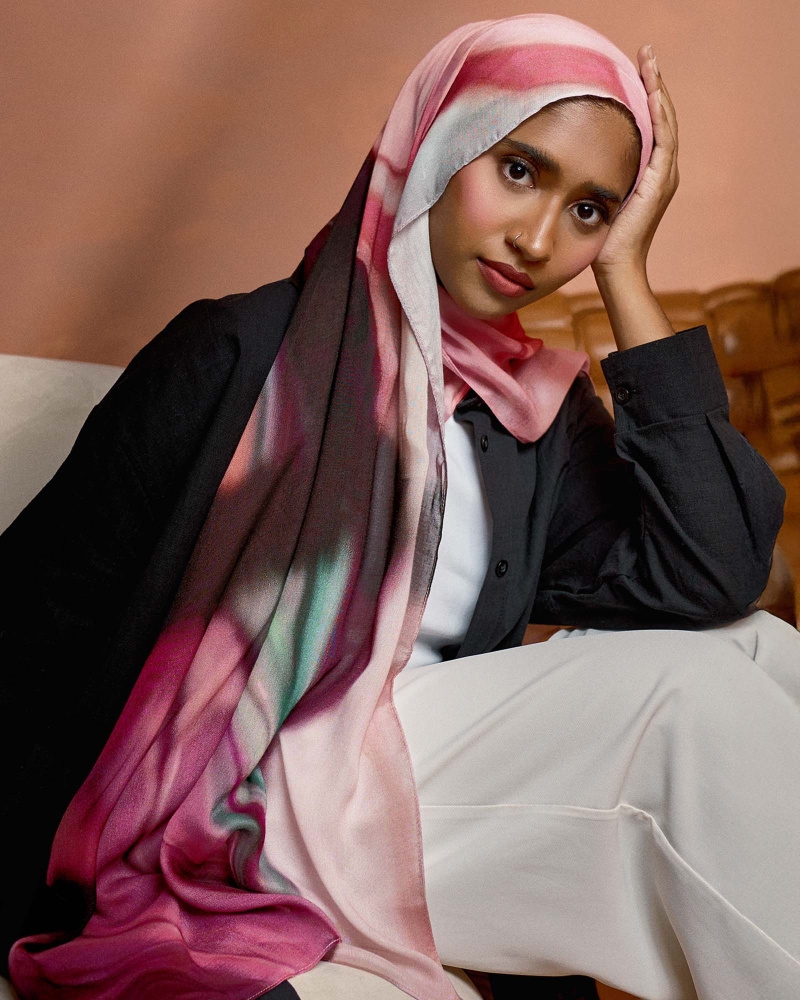 Image of BAYU MODAL SHAWL