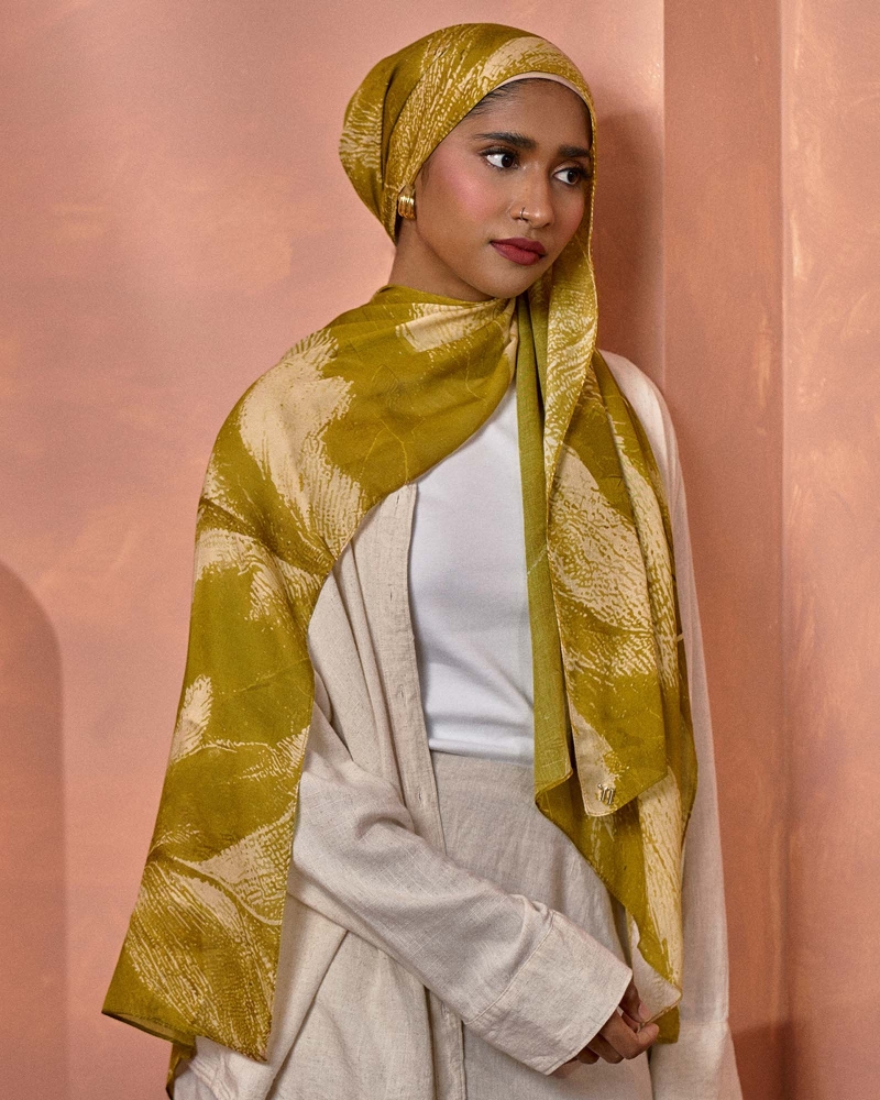 Image of BAYU MODAL SHAWL