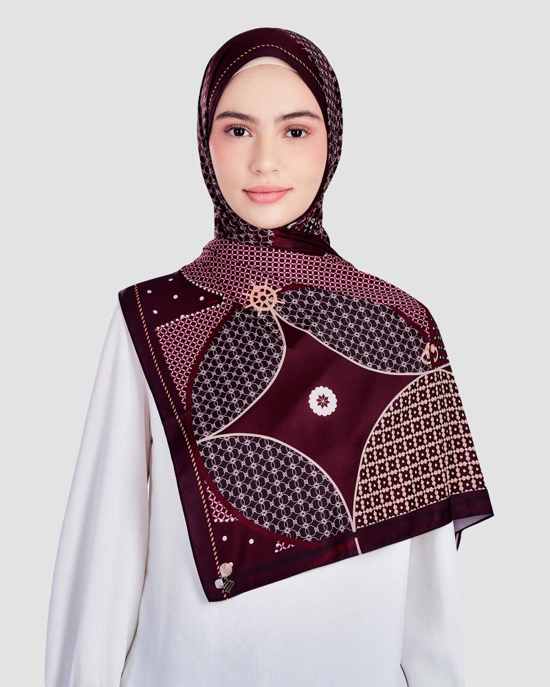 Image of BLUE CRUISE SHAWL - ANCHOR RED