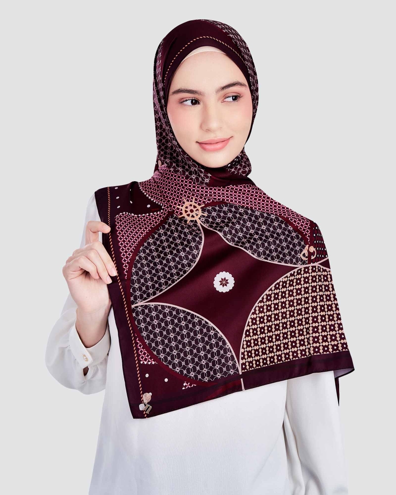 Image of BLUE CRUISE SHAWL - ANCHOR RED