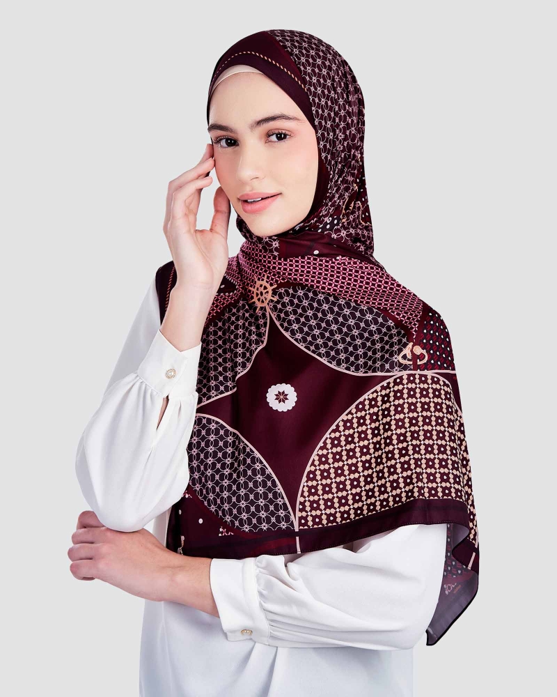 Image of BLUE CRUISE SHAWL - ANCHOR RED