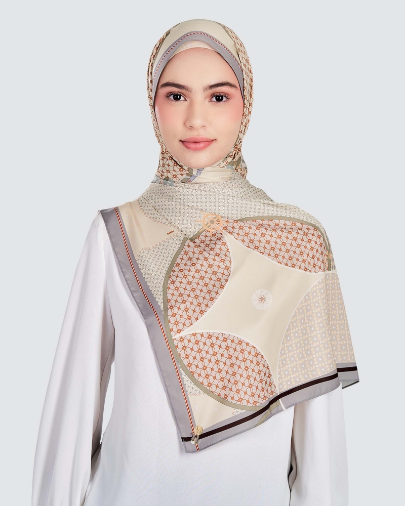 Image of BLUE CRUISE SHAWL - BREEZE