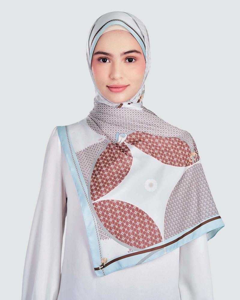 Image of BLUE CRUISE SHAWL - PARADISE