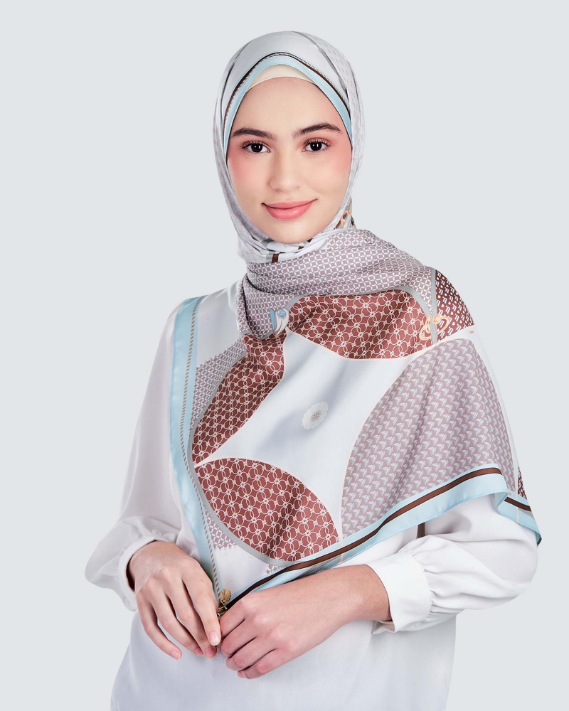 Image of BLUE CRUISE SHAWL - PARADISE