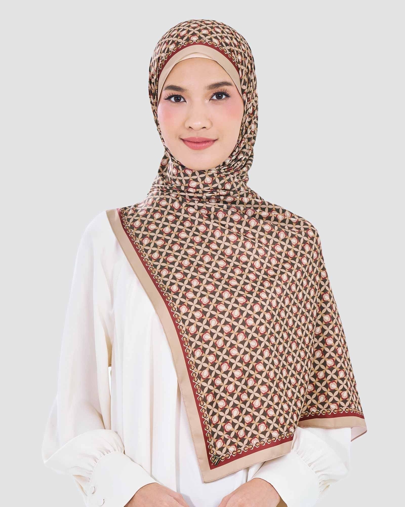 Image of CALLA SHAWL