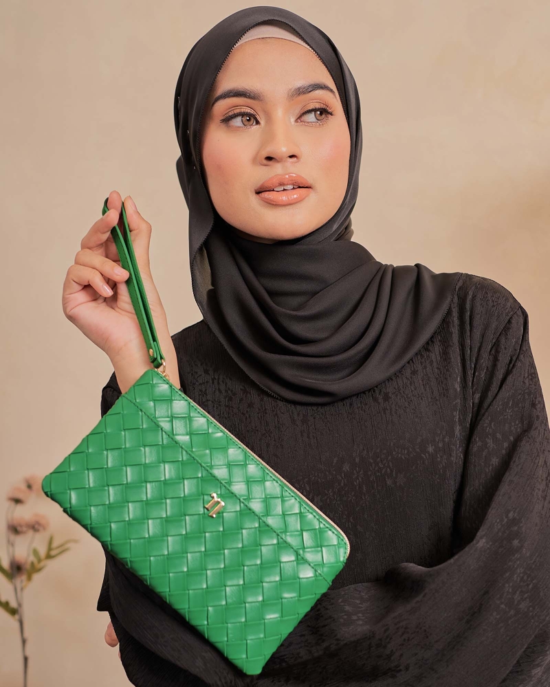 Image of THE CHLOE WRISTLET - CANDY GREEN