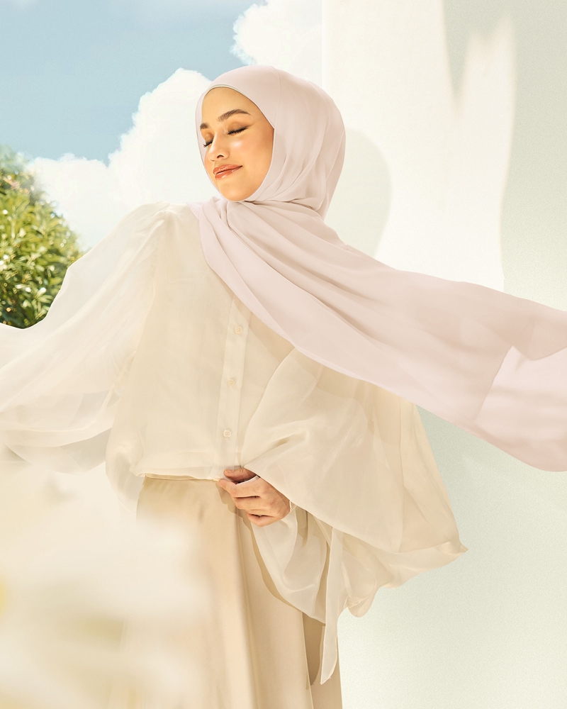 CLOUD CHIFFON SHAWL
