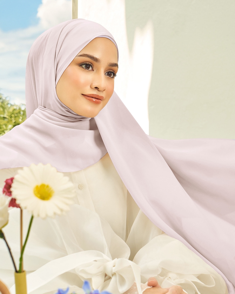 Image of CLOUD CHIFFON SHAWL