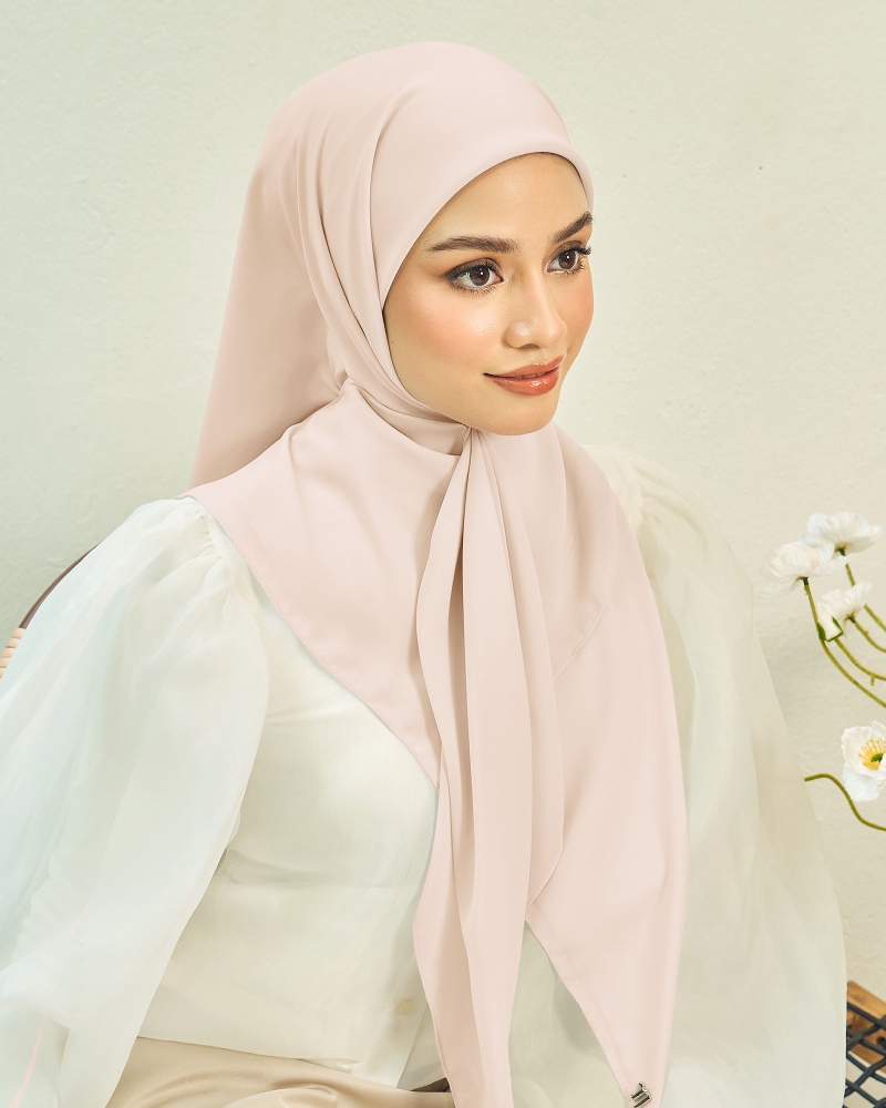 Image of CLOUD CHIFFON SQUARE