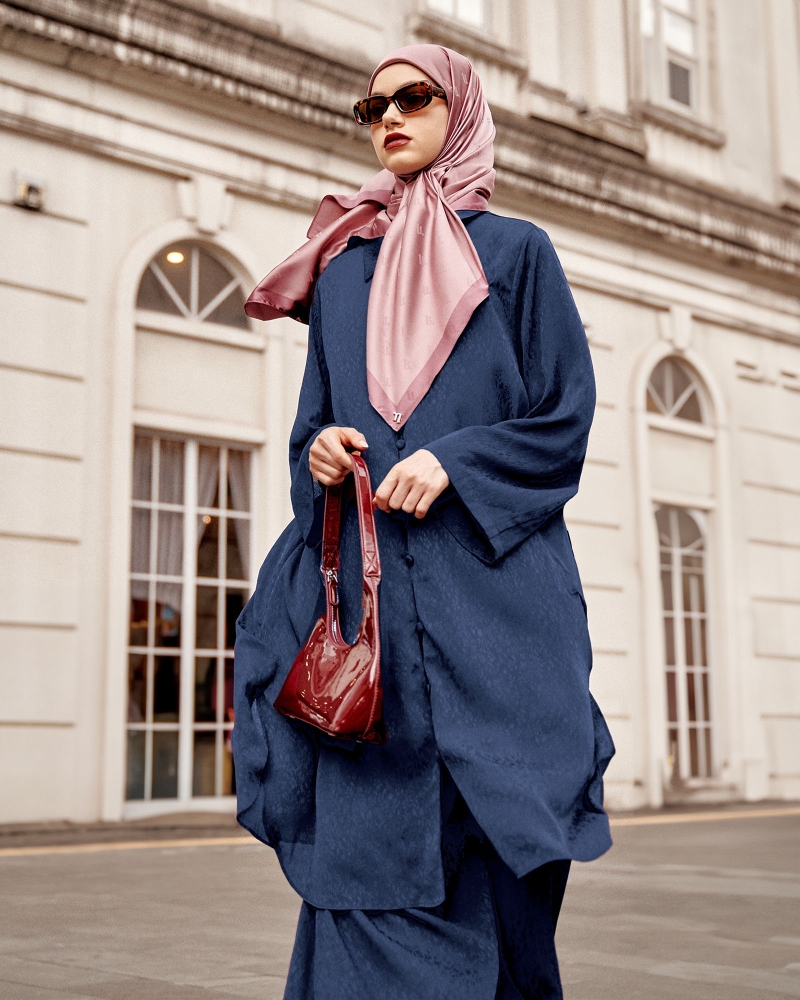 Image of DUBAI CO-ORDS - NAVY