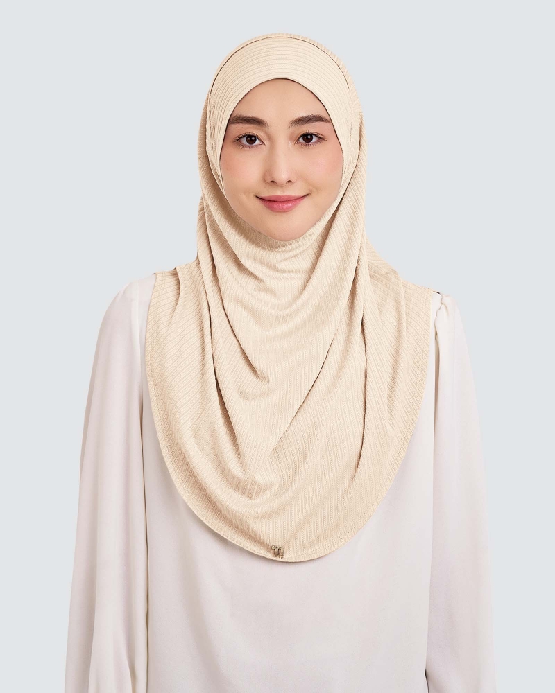 Image of EASYON ANYA SLIP-ON INSTANT - CASHEW