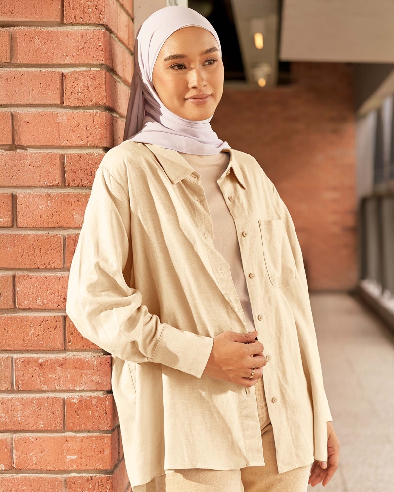 Image of FAYE LINEN SHIRT - ECRU