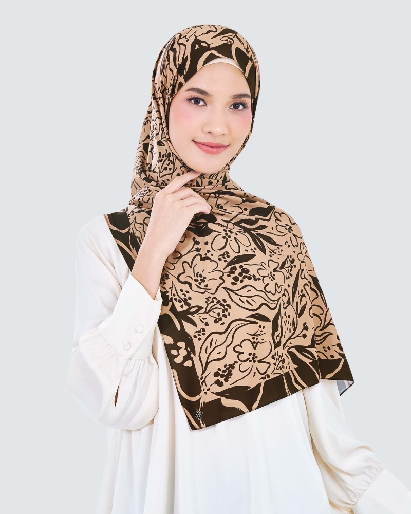 Image of FLEUR SHAWL