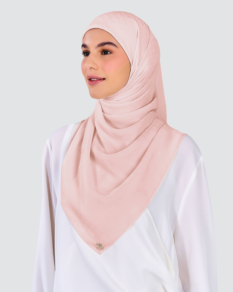 Image of GAIA CHIFFON SQUARE - BLUSH