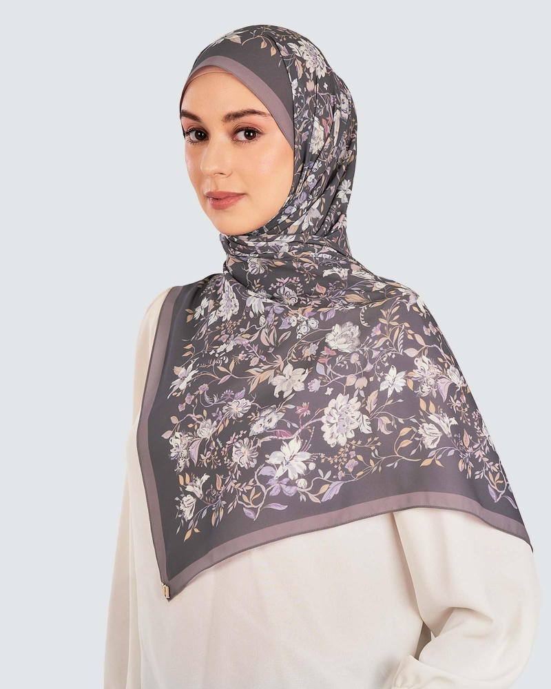 Image of HARUM CHIFFON SHAWL - MOON
