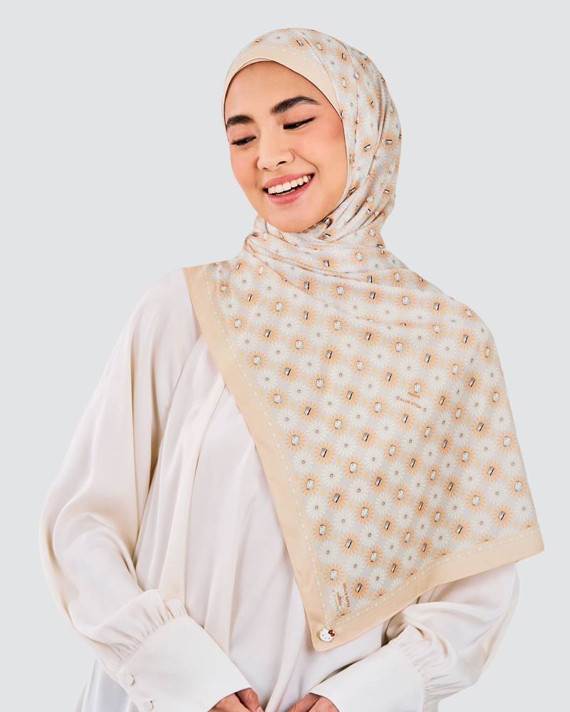 Image of HELLO KITTY X NAELOFAR SHAWL - DANDELION