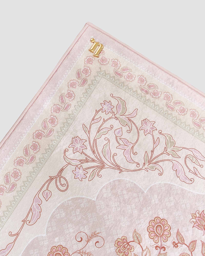 Image of IZNIK SEJADAH - ROSEBUD