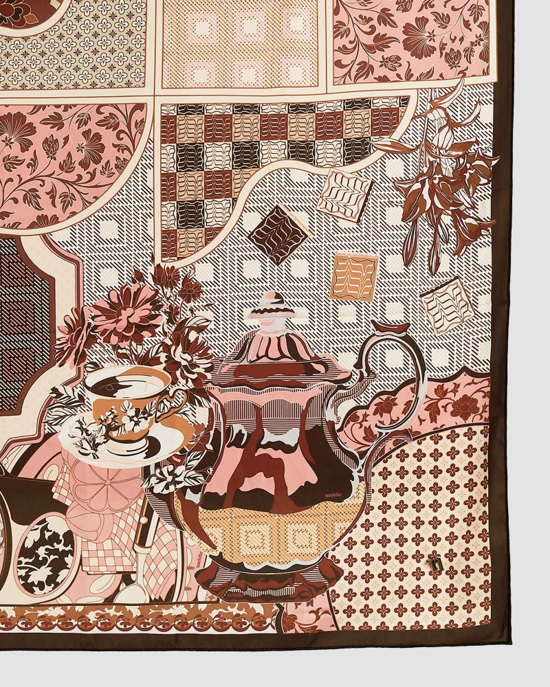 Image of JAMUAN MATTE SATIN SHAWL - DODOL