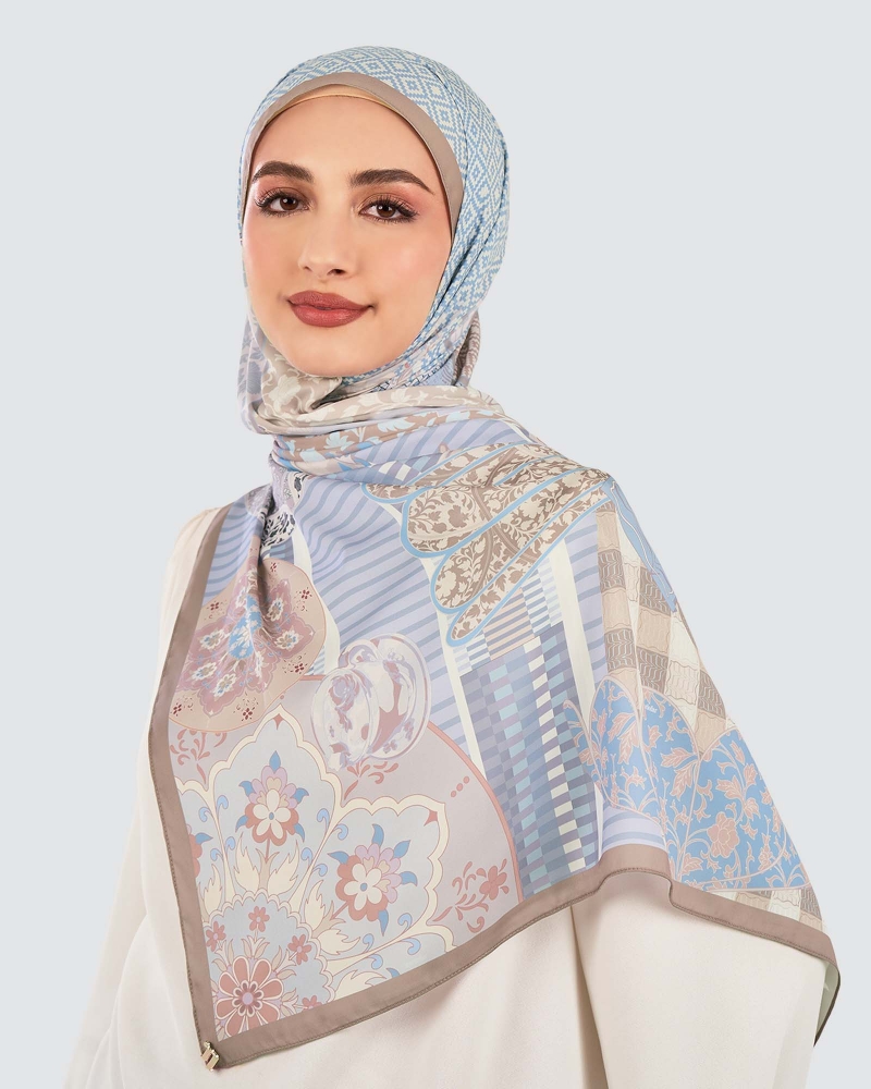 JAMUAN MATTE SATIN SHAWL - PULUT TAI TAI