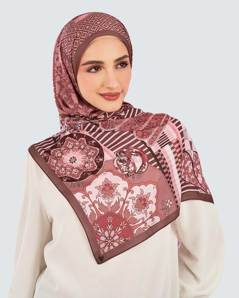 Image of JAMUAN MATTE SATIN SHAWL - SIRAP BANDUNG