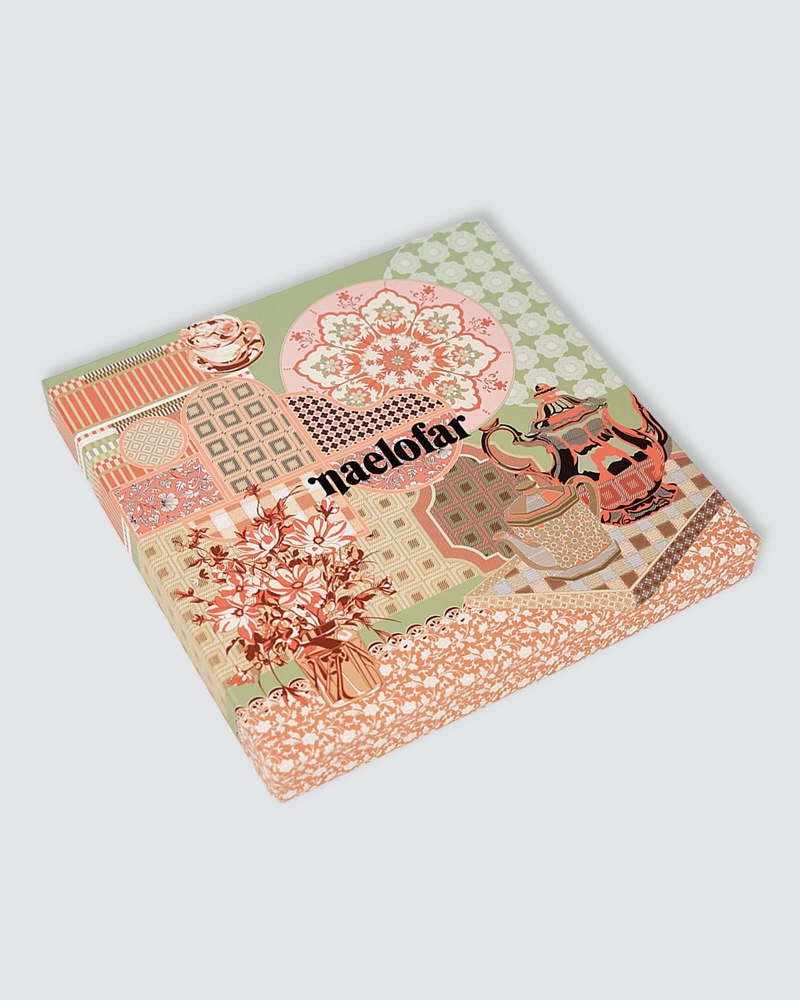 Image of JAMUAN MATTE SATIN SHAWL - PULUT TAI TAI