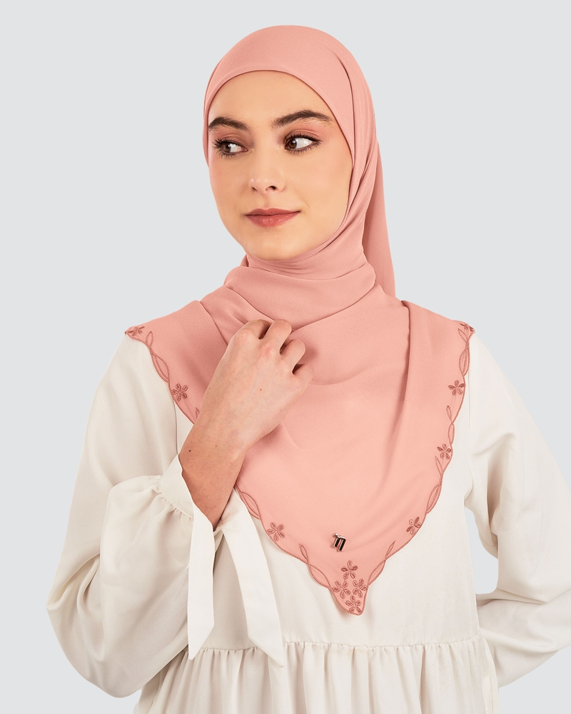 Image of KASTURI SULAM SQUARE - GELATO