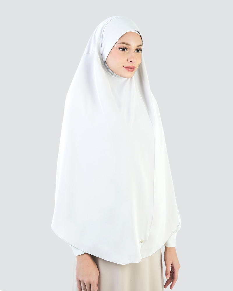 Image of X-PRESS KHALEESI KHIMAR - WHITE