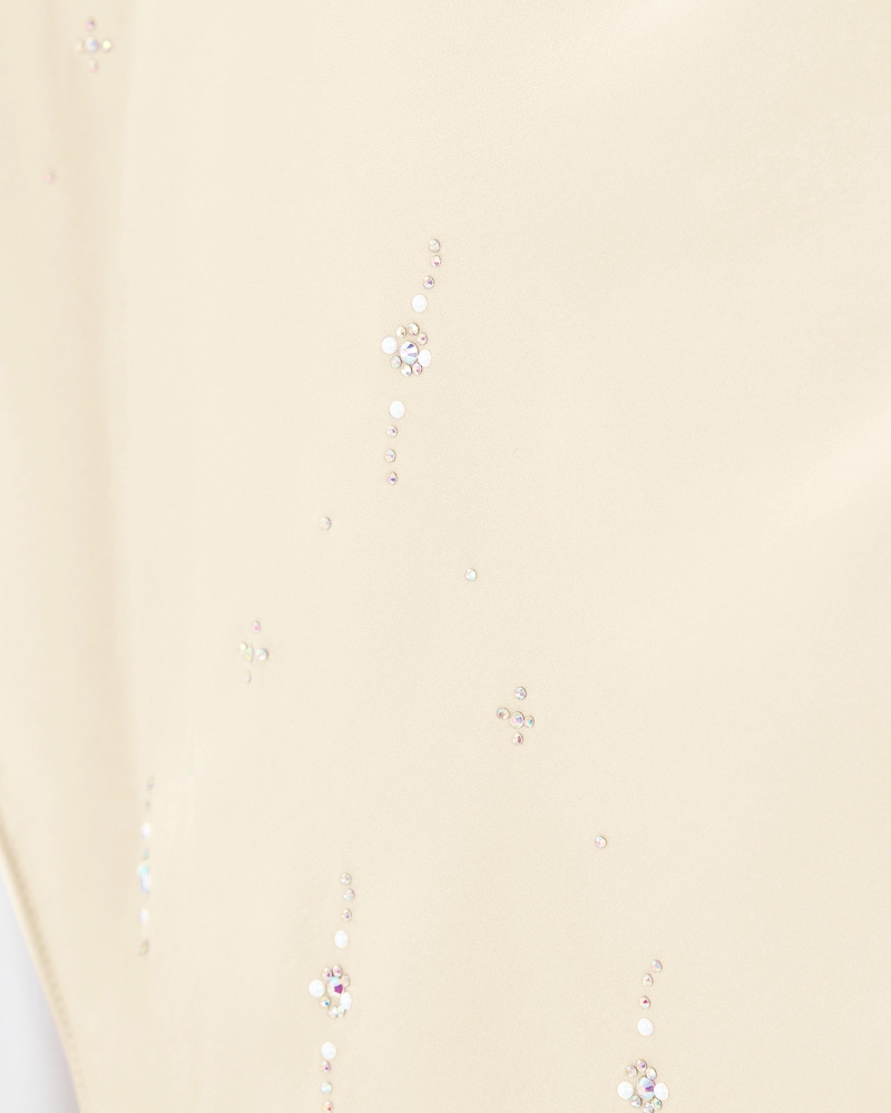 Image of LADY CLARA MATTE SATIN SHAWL