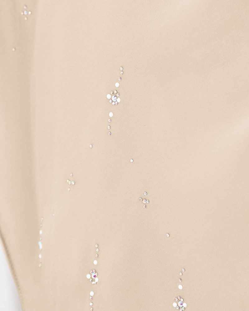 Image of LADY CLARA MATTE SATIN SHAWL