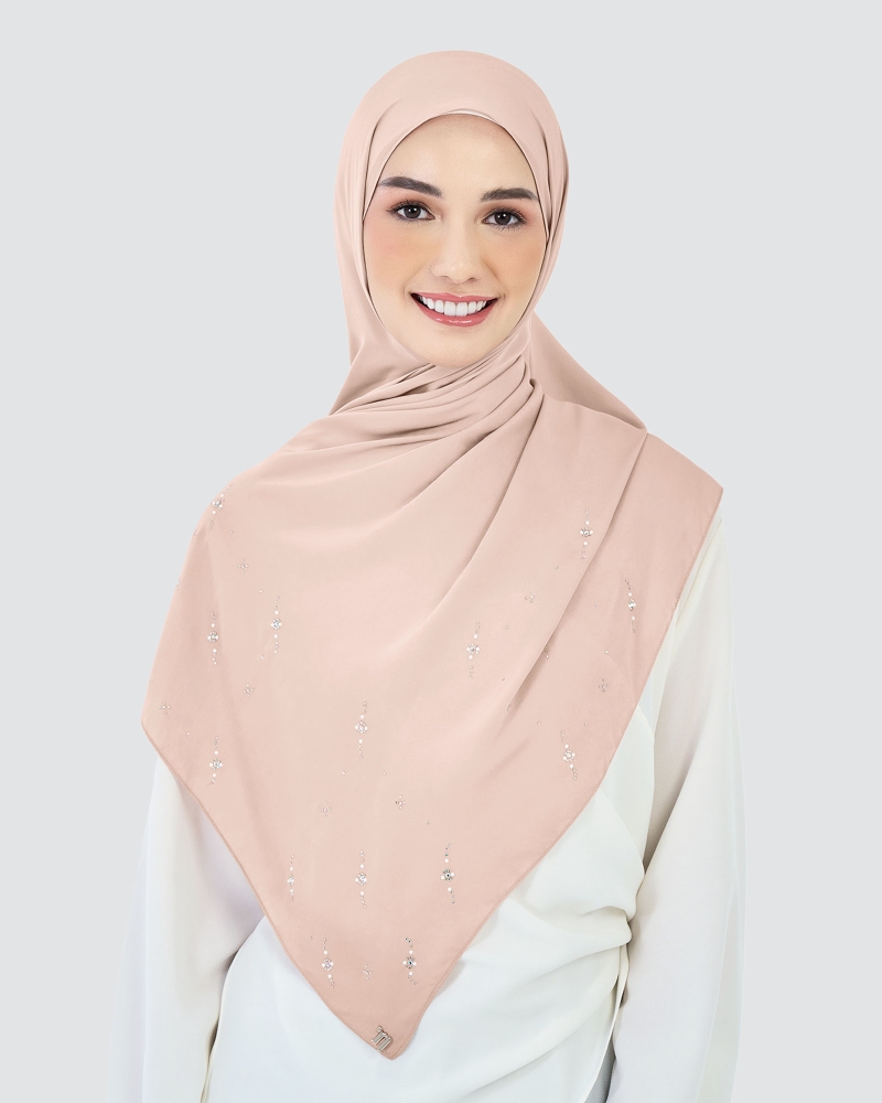 Image of LADY CLARA MATTE SATIN SHAWL