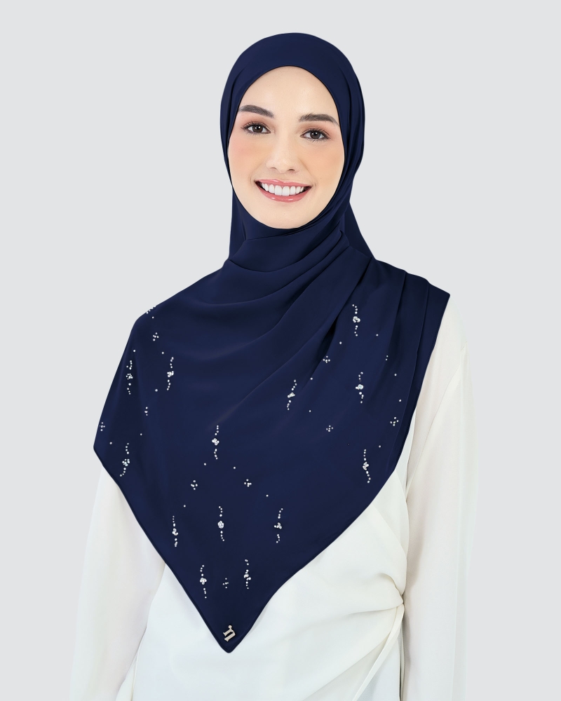 LADY CLARA MATTE SATIN SHAWL