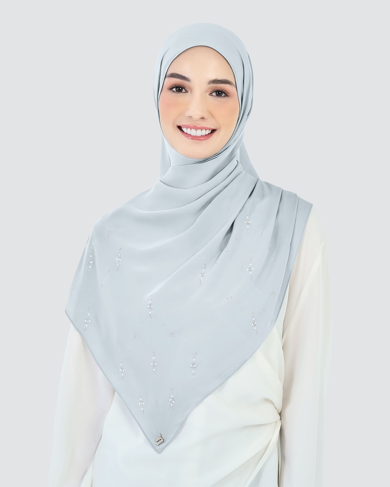 Image of LADY CLARA MATTE SATIN SHAWL