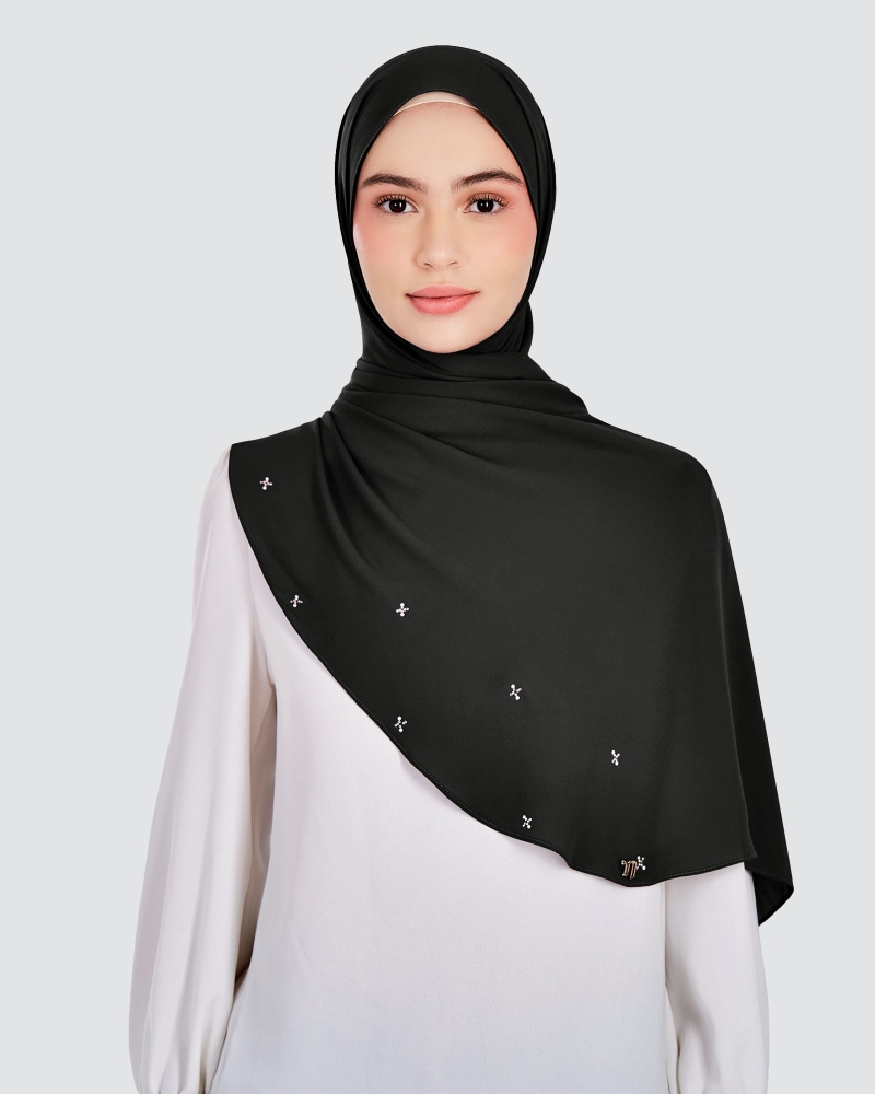 Image of LADY SARAH CRYSTAL SHAWL - BLACK