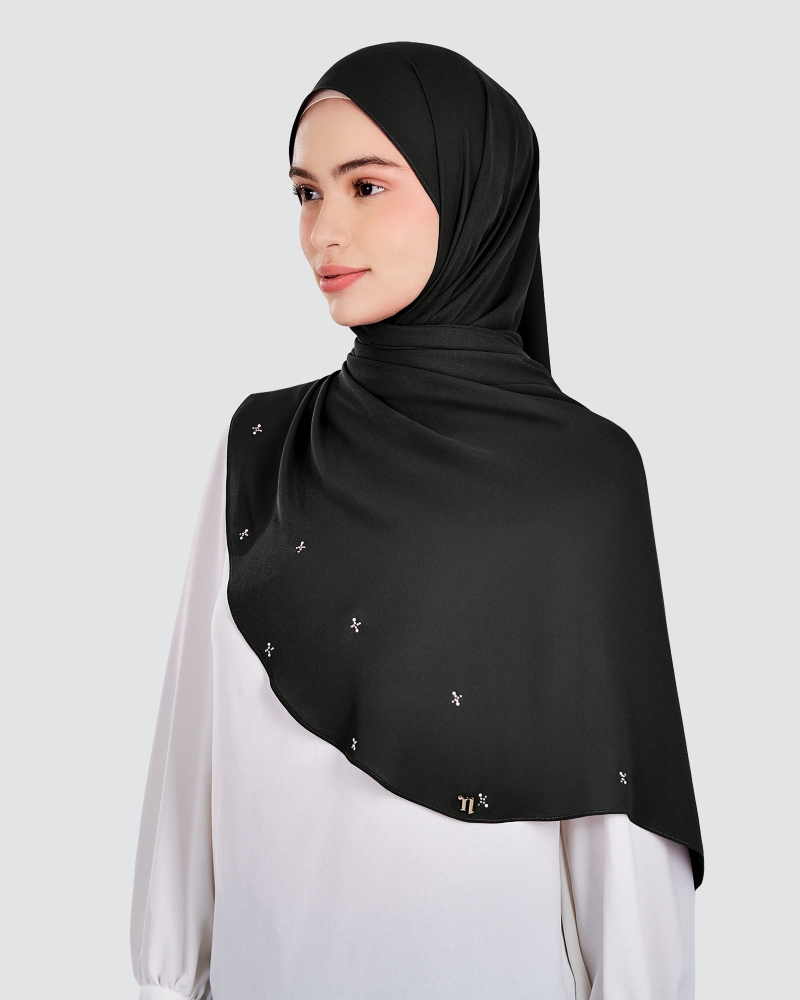 Image of LADY SARAH CRYSTAL SHAWL - BLACK