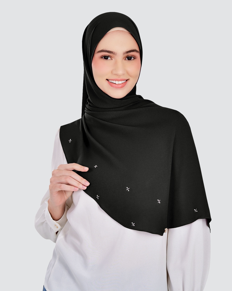 Image of LADY SARAH CRYSTAL SHAWL - BLACK