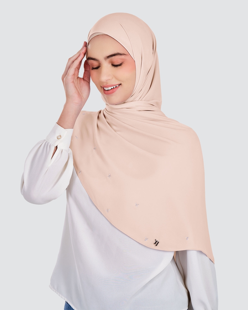 Image of LADY SARAH CRYSTAL SHAWL - CREPE